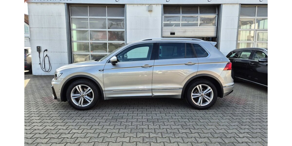 VW Tiguan Highline R-Line DSG, Navigation, LED-Schein 61.222 km 22.790 &euro; Rodgau 63110