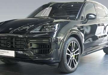 Porsche Cayenne 18.250 km 179.990 &euro; Frankfurt am Main 65936