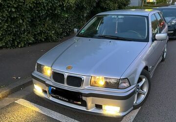 BMW 320 253.000 km 4.600 &euro; Bischofsheim 65474