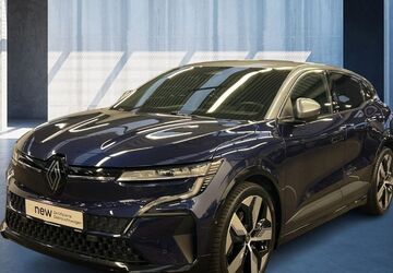 Renault Megane E-TECH 50.821 km 22.470 &euro; Frankfurt / Main 60314