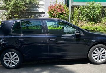 VW Golf 193.000 km 4.500 &euro; Frankfurt 60435
