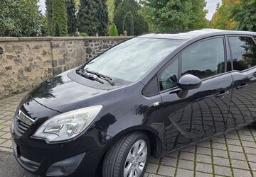 Opel Meriva 114.000 km 4.999 &euro; Hanau 63456