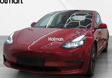 Tesla Model 3 81.753 km 24.838 &euro; Eschborn 65760