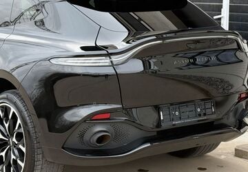 Aston Martin DBX 18.400 km 149.900 &euro; Kelsterbach 65451