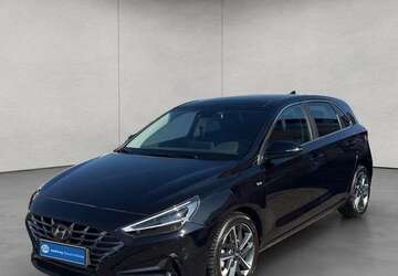 Hyundai i30 24.292 km 22.450 &euro; Hanau 63452