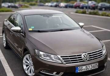 VW CC 243.000 km 7.699 &euro; Rüsselsheim am Main 65428