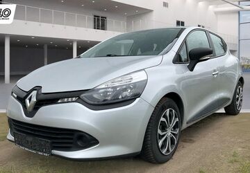 Renault Clio 140.500 km 5.790 &euro; Frankfurt am Main 65933