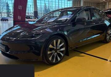 Tesla Model 3 36.237 km 44.800 &euro; Hanau 63457