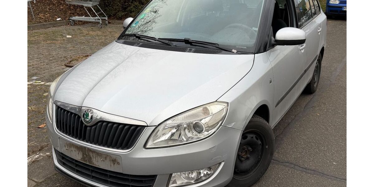 Skoda Fabia 215.000 km 1.499 &euro; Frankfurt am Main 65933