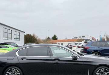 BMW 750 99.899 km 57.990 &euro; Hanau 63456