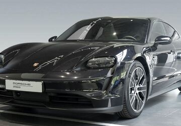 Porsche Taycan 59.250 km 62.890 &euro; Frankfurt am Main 65936