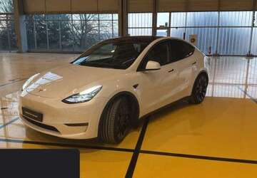 Tesla Model Y 34.042 km 39.000 &euro; Hanau 63457