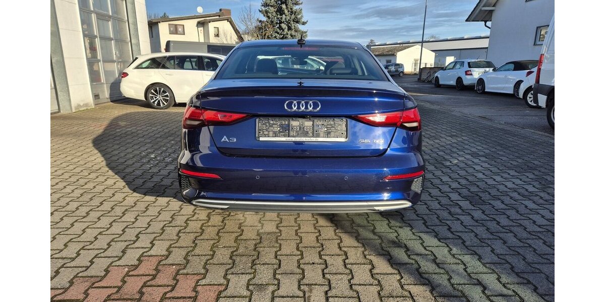Audi A3 35 TDI advanced Rückfahrkamera, Navigation, App 109.521 km 20.990 &euro; Rodgau 63110