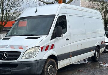 Mercedes-Benz Sprinter 145.000 km 8.990 &euro; Darmstadt 64293