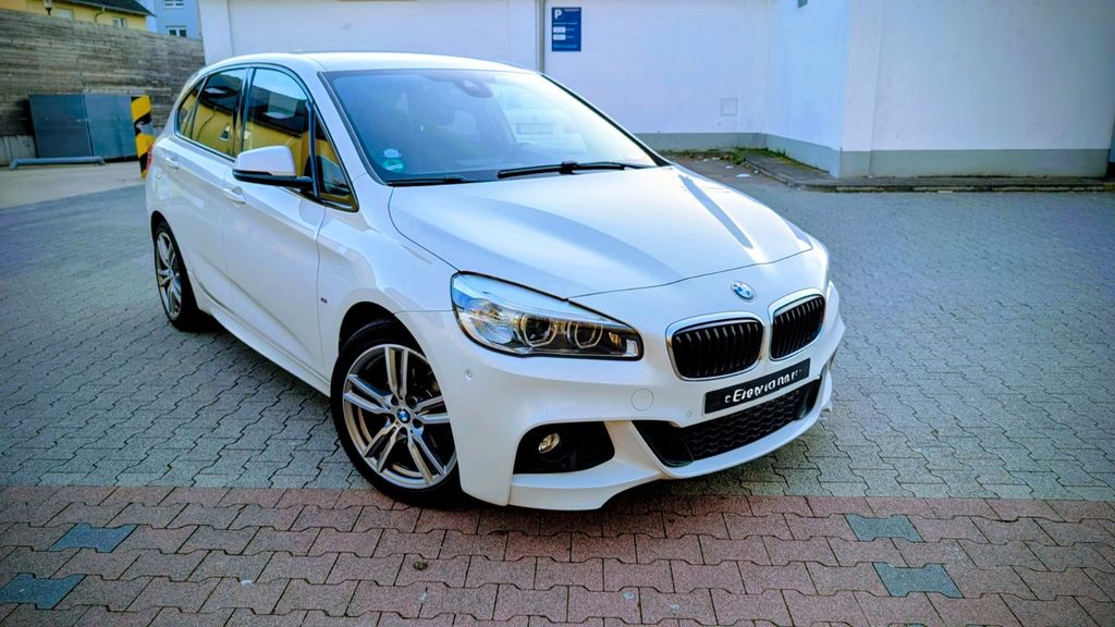 BMW 218 Active Tourer 125.876 km 14.600 &euro; Frankfurt am Main 65934
