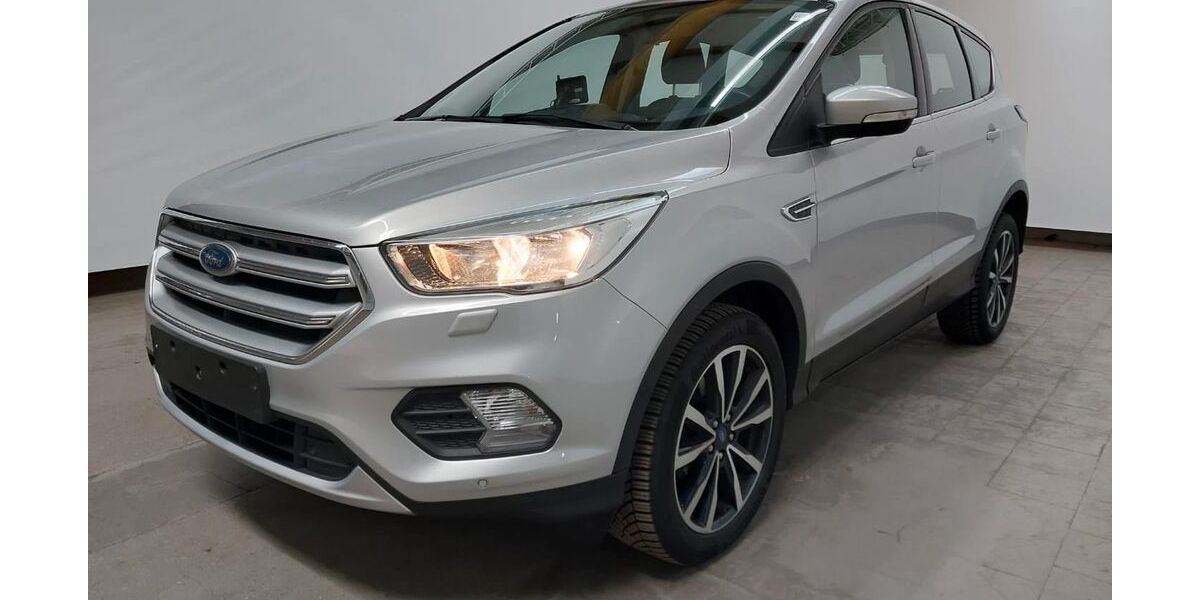 Ford Kuga 189.000 km 8.580 &euro; Rüsselsheim am Main 65428