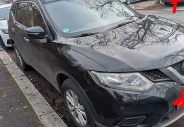 Nissan X-Trail 104.000 km 11.000 &euro; Frankfurt 60433