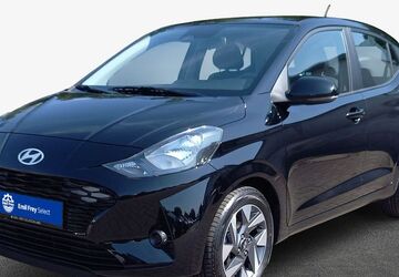 Hyundai i10 2.215 km 17.950 &euro; Frankfurt 60386