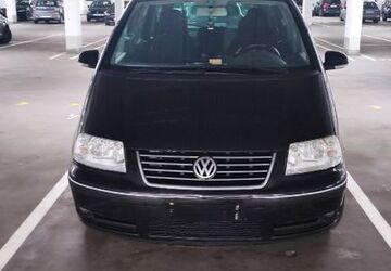 VW Sharan 329.000 km 2.099 &euro; Frankfurt am Main 60486