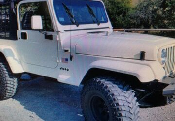 Jeep Wrangler 167.000 km 13.870 &euro; Mainhausen 63533