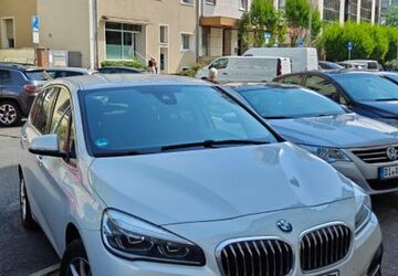 BMW 218 Gran Tourer 88.800 km 17.300 &euro; Frankfurt 60327