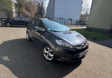 Ford Fiesta 120.000 km 3.700 &euro; Frankfurt 60431