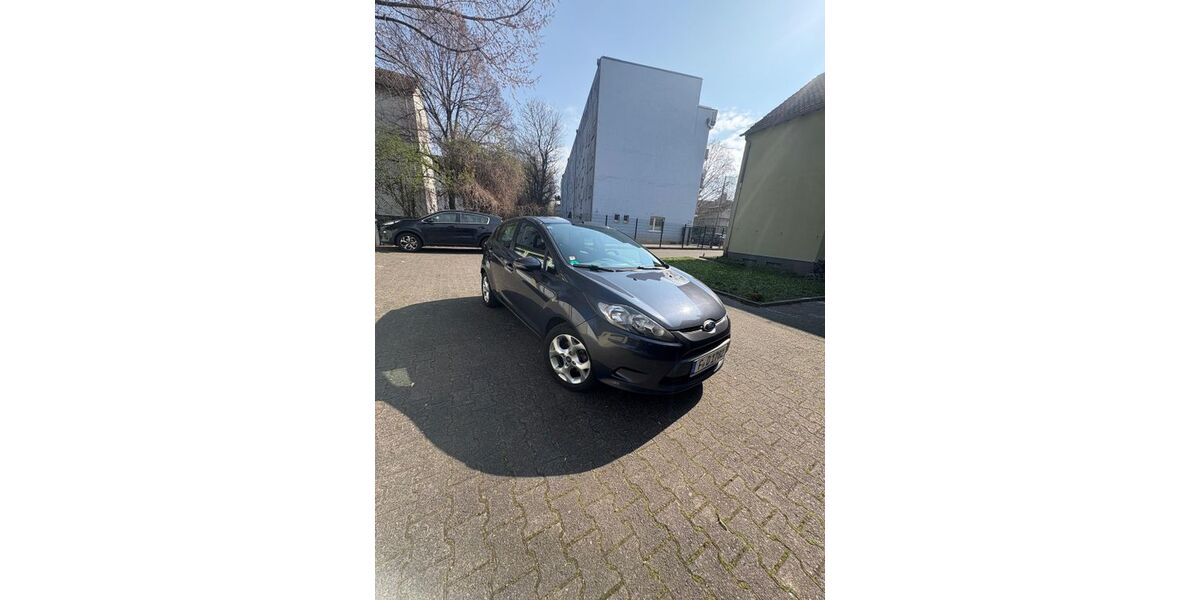 Ford Fiesta 120.000 km 3.700 &euro; Frankfurt 60431