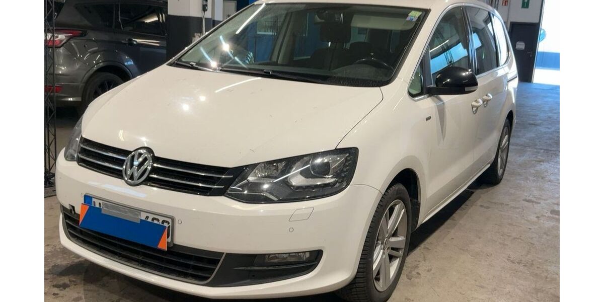 VW Sharan 226.000 km 9.990 &euro; Frankfurt am Main 65933