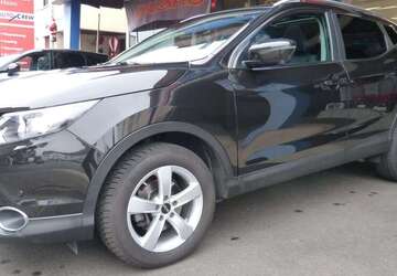 Nissan Qashqai 69.385 km 15.390 &euro; Schöneck 61137