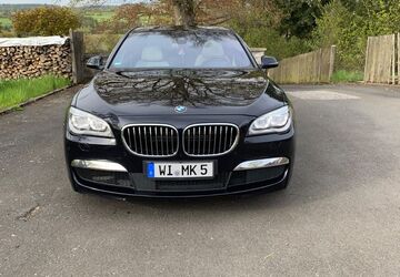 BMW 750 154.000 km 21.900 &euro; Bischofsheim 65474