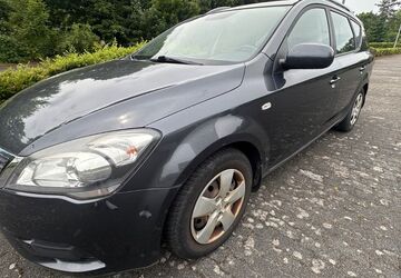 Kia ceed / Ceed 271.000 km 1.990 &euro; Hanau 63452