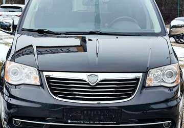 Lancia Voyager 201.000 km 9.990 &euro; Friedberg 61169