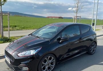 Ford Fiesta 122.309 km 12.500 &euro; oberursel (Taunus) 61440