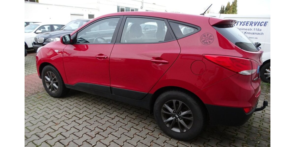 Hyundai ix35 FIFA World Cup Edition 2W,AHK 78.713 km 8.990 &euro; Rodgau 63110