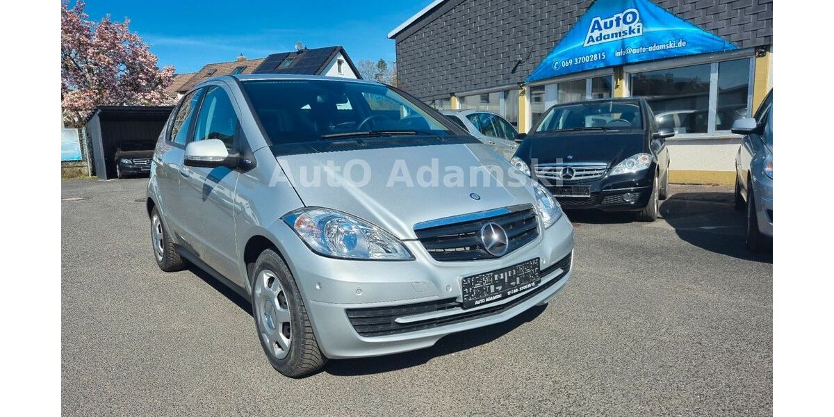 Mercedes-Benz A 160 23.000 km 8.900 &euro; Liederbach 65835