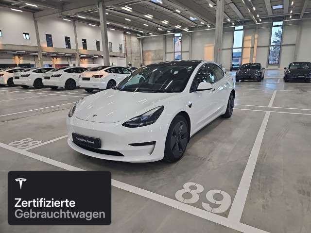 Tesla Model 3 66.043 km 30.600 &euro; Hanau 63457