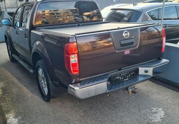 Nissan Navara 119.800 km 16.900 &euro; Mörfelden-Walldorf 64546
