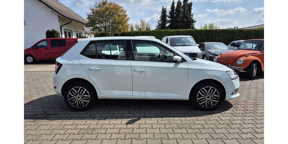 Skoda Fabia Cool Plus 127.420 km 7.890 &euro; Rodgau 63110