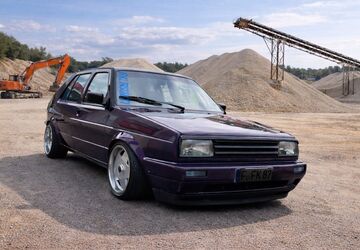 VW Golf 20.692 km 11.900 &euro; Frankfurt 65929
