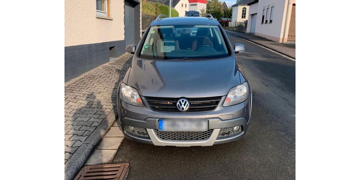 VW Golf Plus 228.000 km 3.300 &euro; Frankfurt am Main 69528