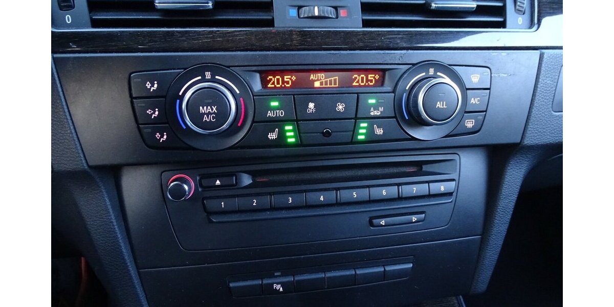 BMW 325d Cabrio Automatik, Navi, Leder, Sitzheizung 205.847 km 12.890 &euro; Rodgau 63110