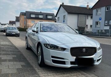 Jaguar XE 130.000 km 12.500 &euro; Heusenstamm 63150