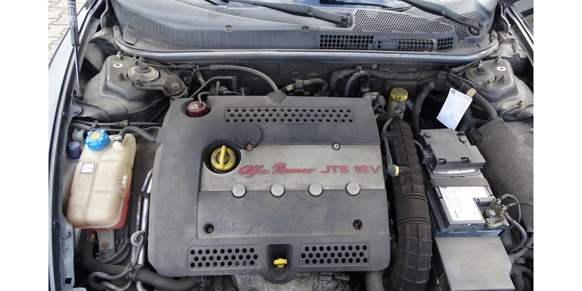 Alfa Romeo GT 2.0 16V JTS Progression Sportiva TÜV neu 114.800 km 3.490 &euro; Rodgau 63110