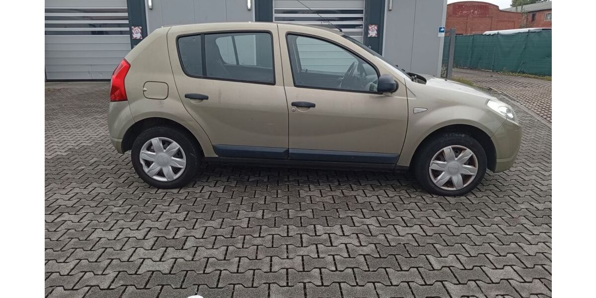 Dacia Sandero 187.000 km 1.250 &euro; Hanau 63452