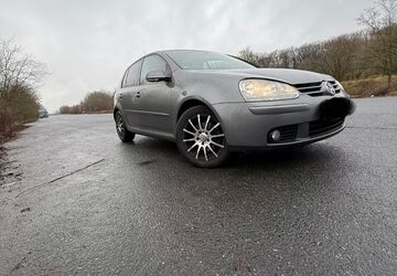 VW Golf 316.000 km 3.500 &euro; Offenbach am Main 63065