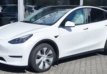 Tesla Model Y 106.369 km 29.450 &euro; Dieburg 64807