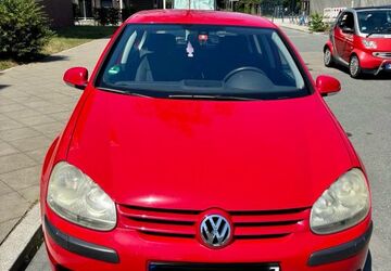 VW Golf 240.000 km 5.800 &euro; Frankfurt am Main 60486