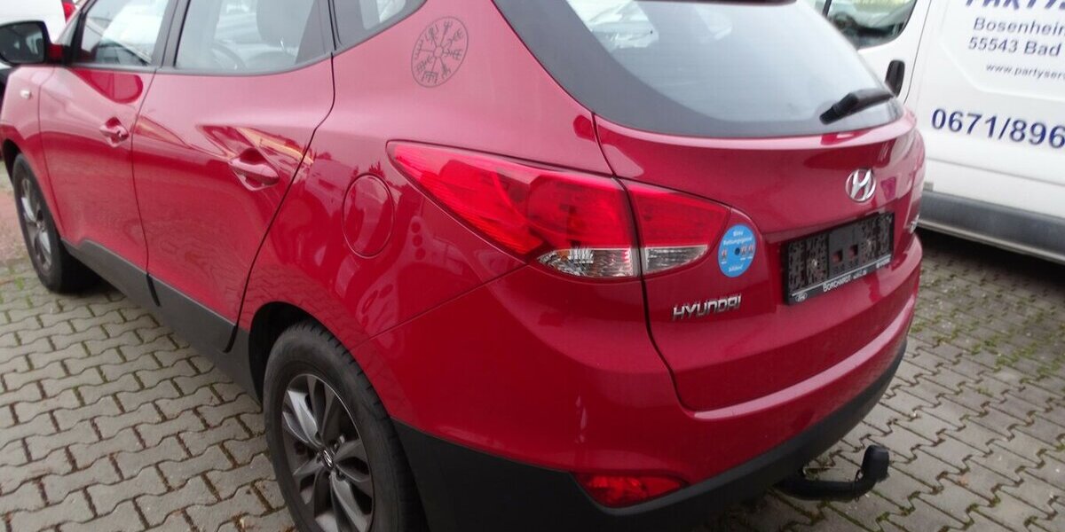 Hyundai ix35 FIFA World Cup Edition 2W,AHK 78.713 km 8.990 &euro; Rodgau 63110