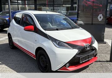 Toyota Aygo (X) 70.000 km 7.470 &euro; Hanau 63452