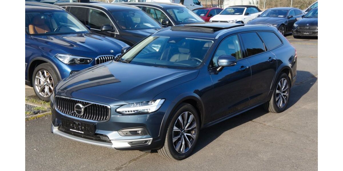 Volvo V90 Cross Country 129.000 km 32.501 &euro; Großkrotzenburg 63538